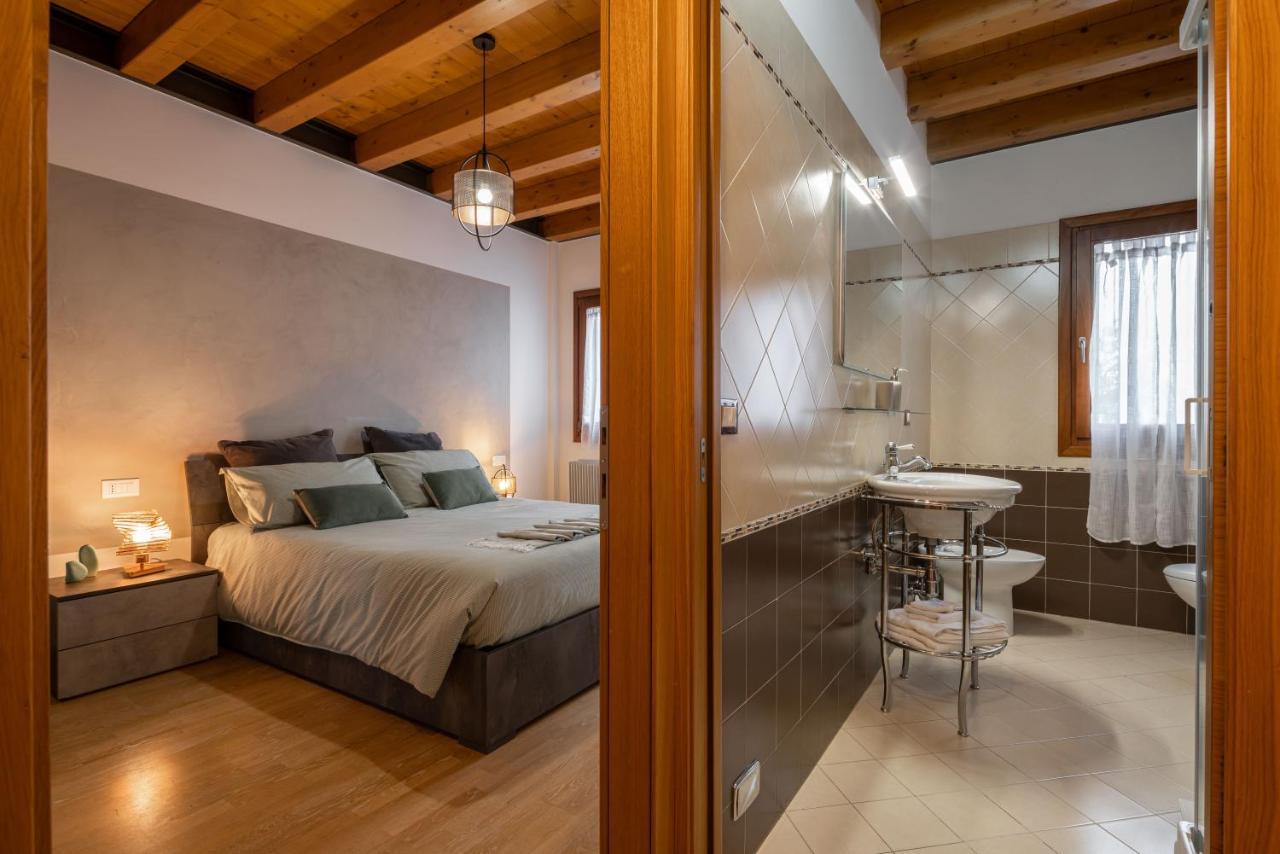 Venezia-Suite HemingwayA Pochi Passi Outlet Noventa di Piave Exterior photo